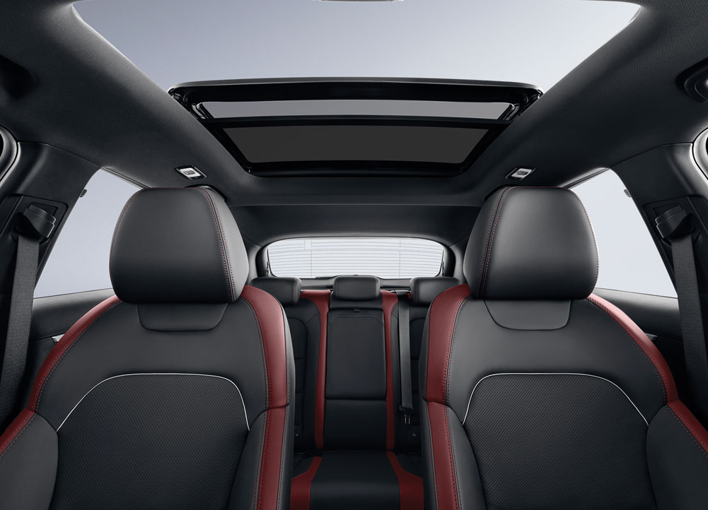 panoramic sunroof